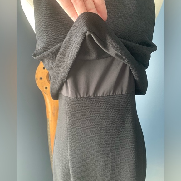 Trina Turk Shalay Ponte textured dress. Size 4. - Picture 9 of 12